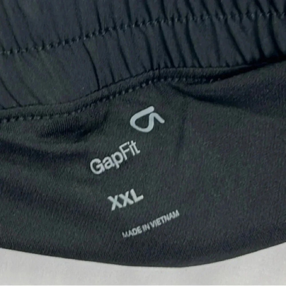 Gap Fit New Women’s XXL High Rise Pockets Elastic Waistband Runaround Short - Picture 3 of 11